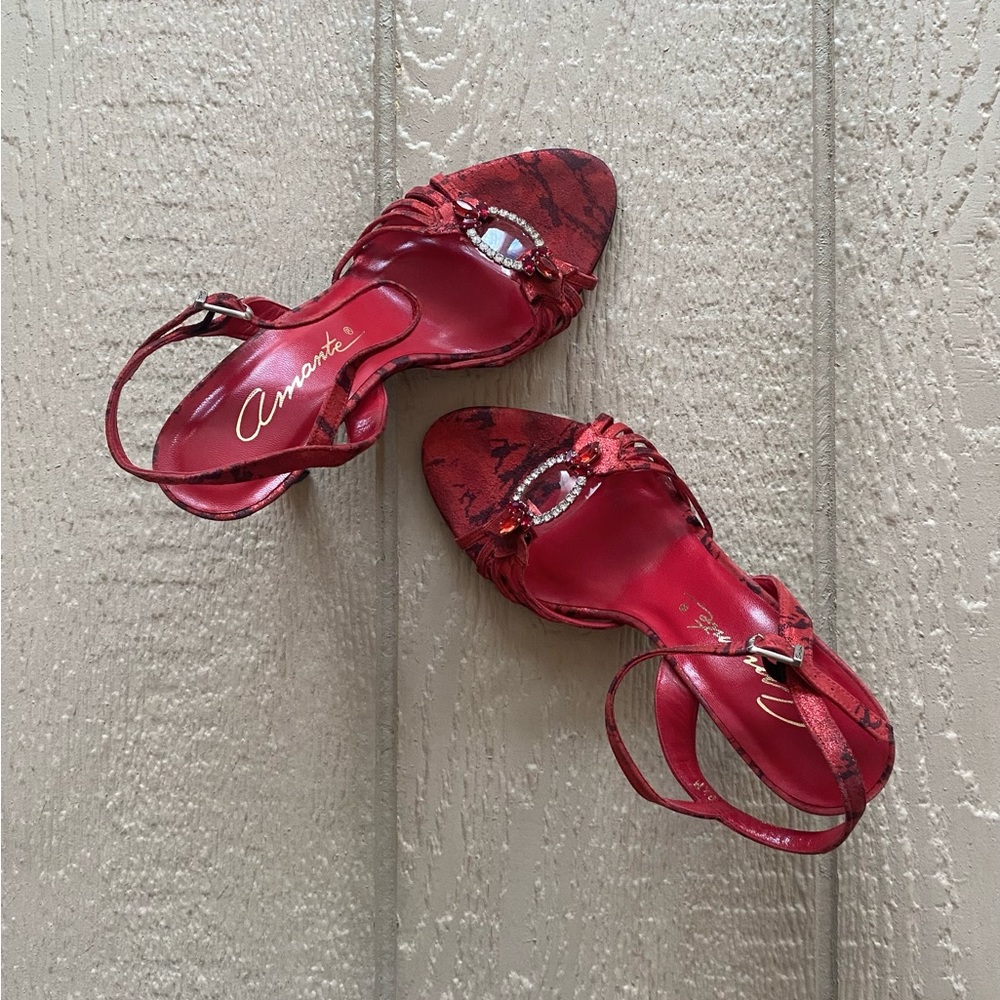 Amante Spanish Strap-On Heels